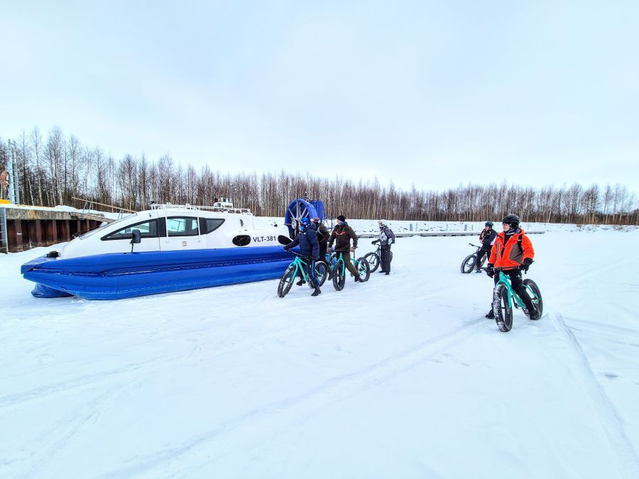 Elektrijalgrattamatk Piirisaarele